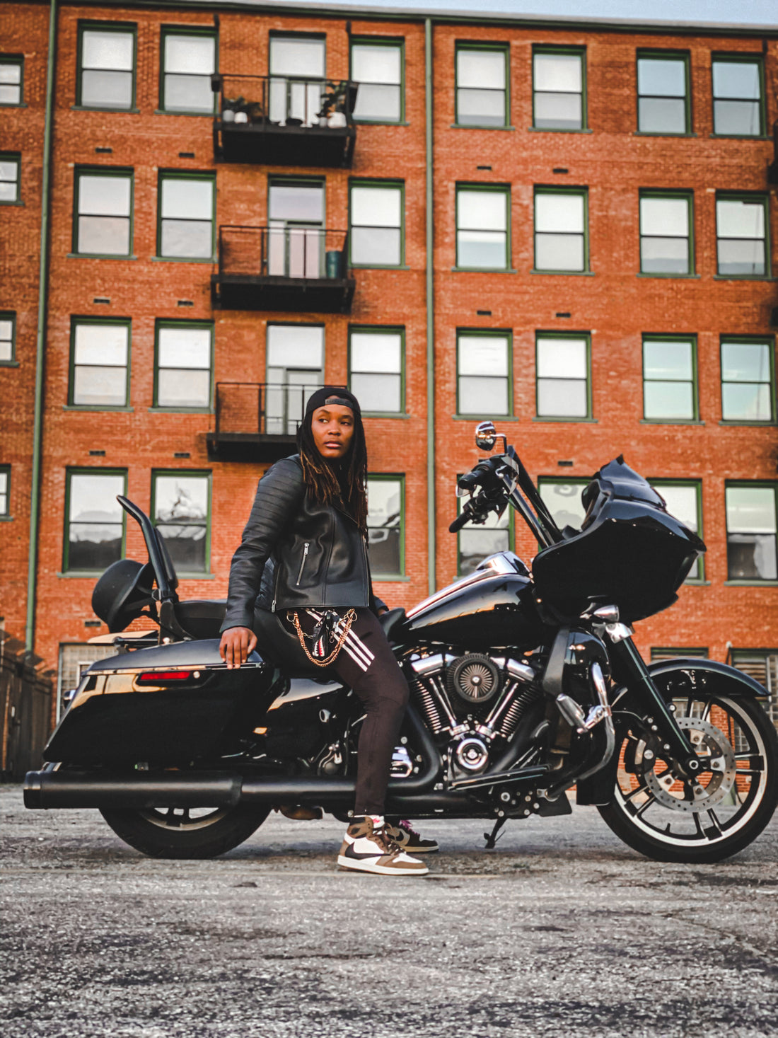 Erica aka @Queen.sit & her Journey to Two Wheels